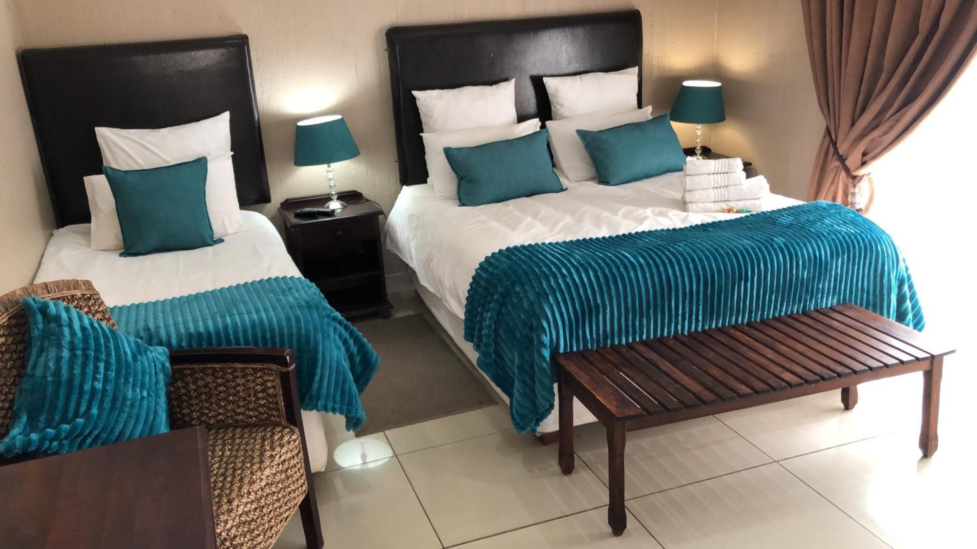 Bettie'S Luxury Lodge Kroonstad Exterior foto