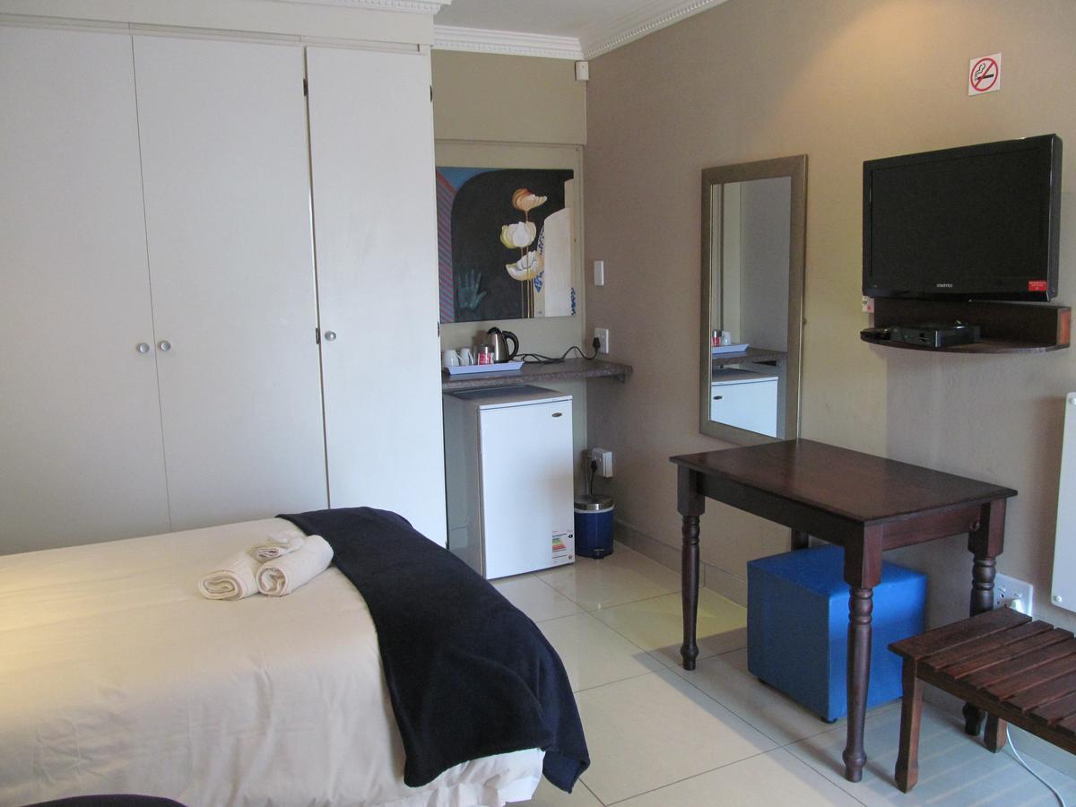 Bettie'S Luxury Lodge Kroonstad Cameră foto