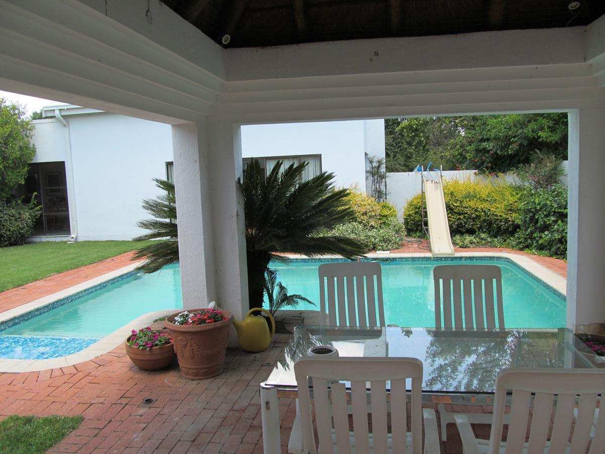 Bettie'S Luxury Lodge Kroonstad Cameră foto
