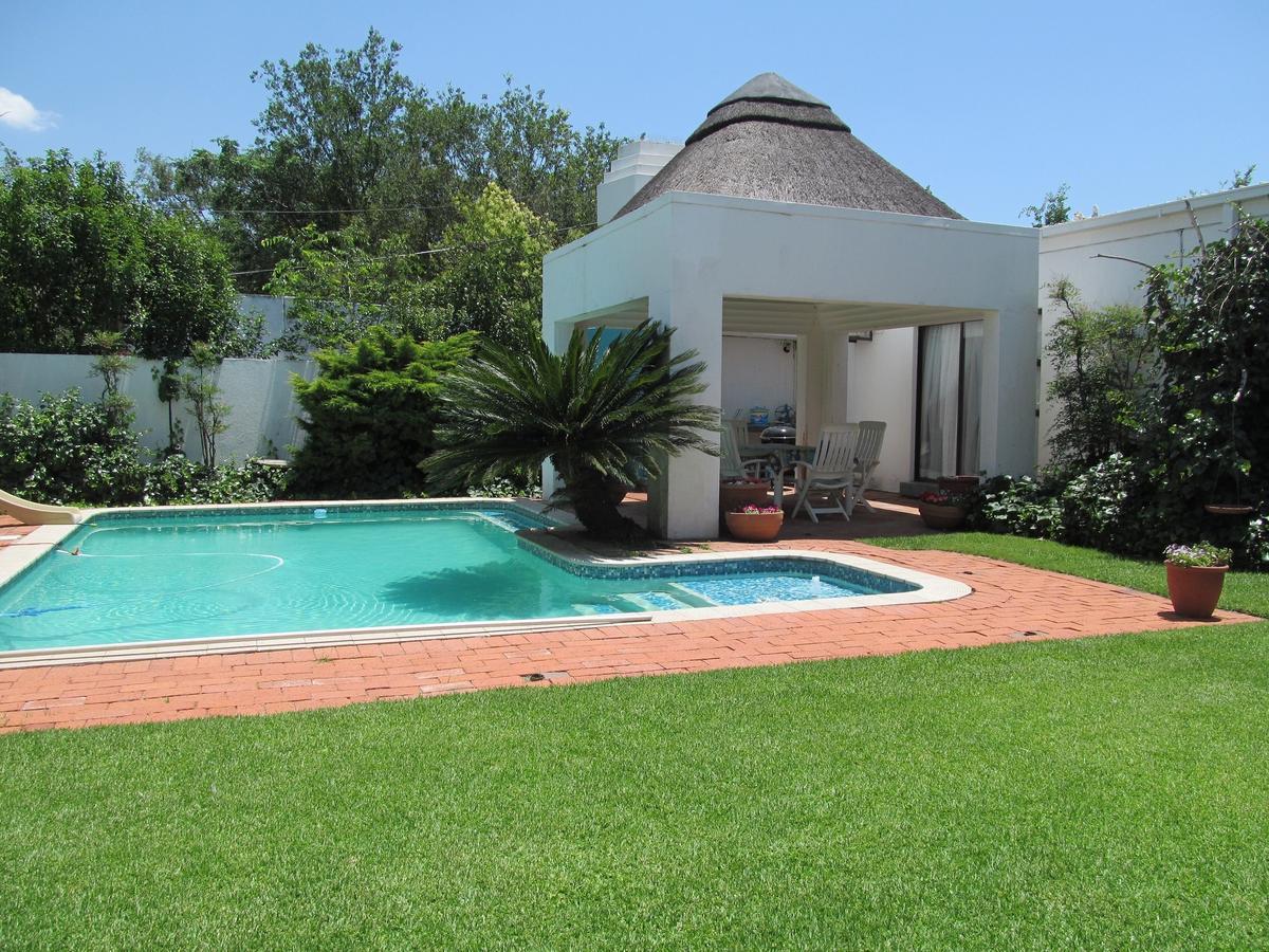 Bettie'S Luxury Lodge Kroonstad Cameră foto